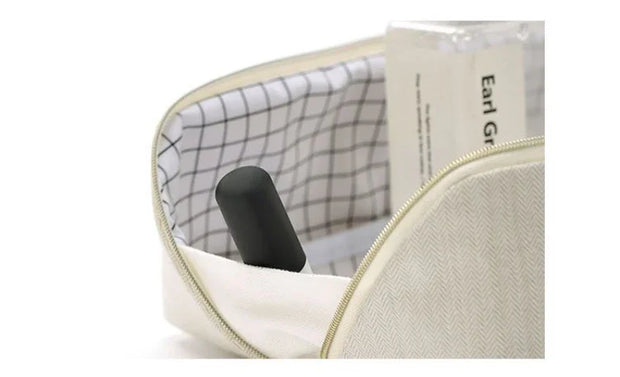 Simple Cotton Waterproof & Portable Travel Bag